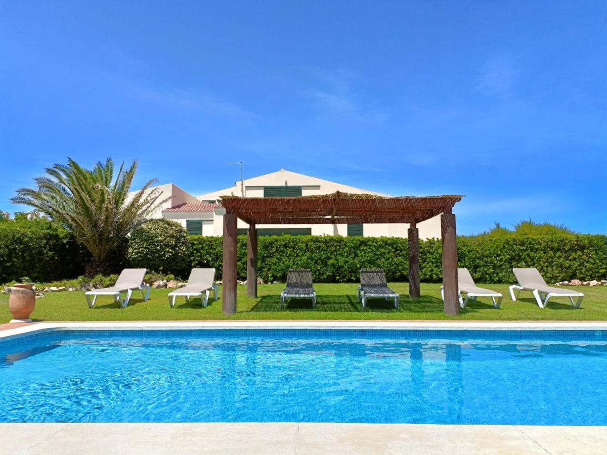 Villa Vega Relax En El Paraiso Es Mercadal Exterior photo