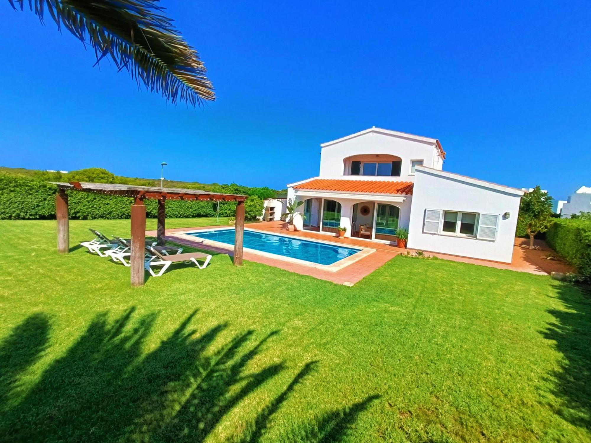 Villa Vega Relax En El Paraiso Es Mercadal Exterior photo